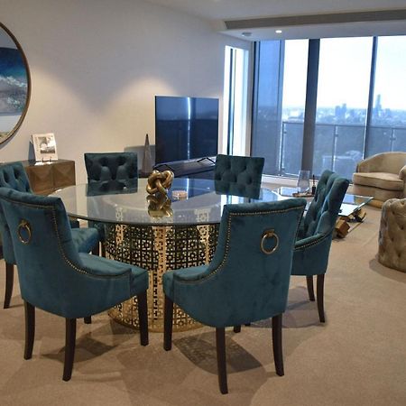 Deluxe 3 Bedroom Apartment In Southbank Мелбърн Екстериор снимка