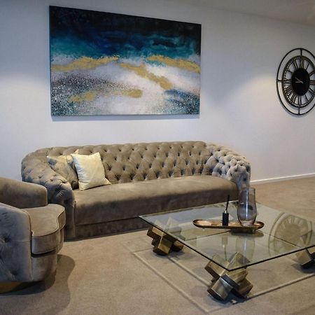 Deluxe 3 Bedroom Apartment In Southbank Мелбърн Екстериор снимка