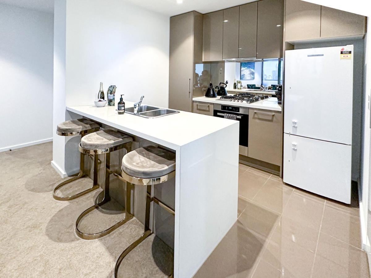 Deluxe 3 Bedroom Apartment In Southbank Мелбърн Екстериор снимка