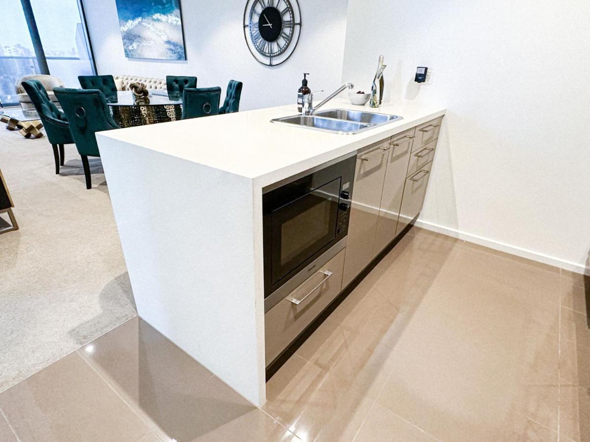 Deluxe 3 Bedroom Apartment In Southbank Мелбърн Екстериор снимка