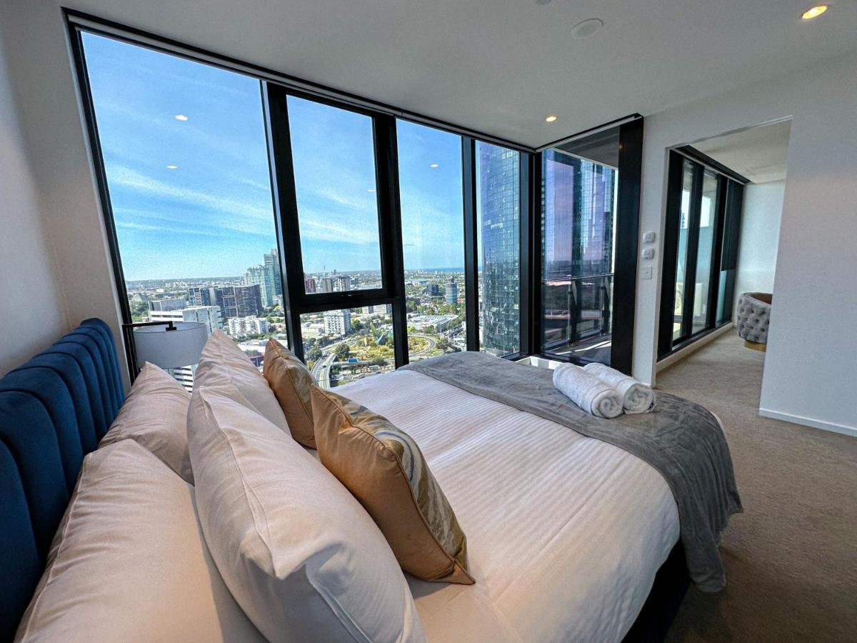 Deluxe 3 Bedroom Apartment In Southbank Мелбърн Екстериор снимка