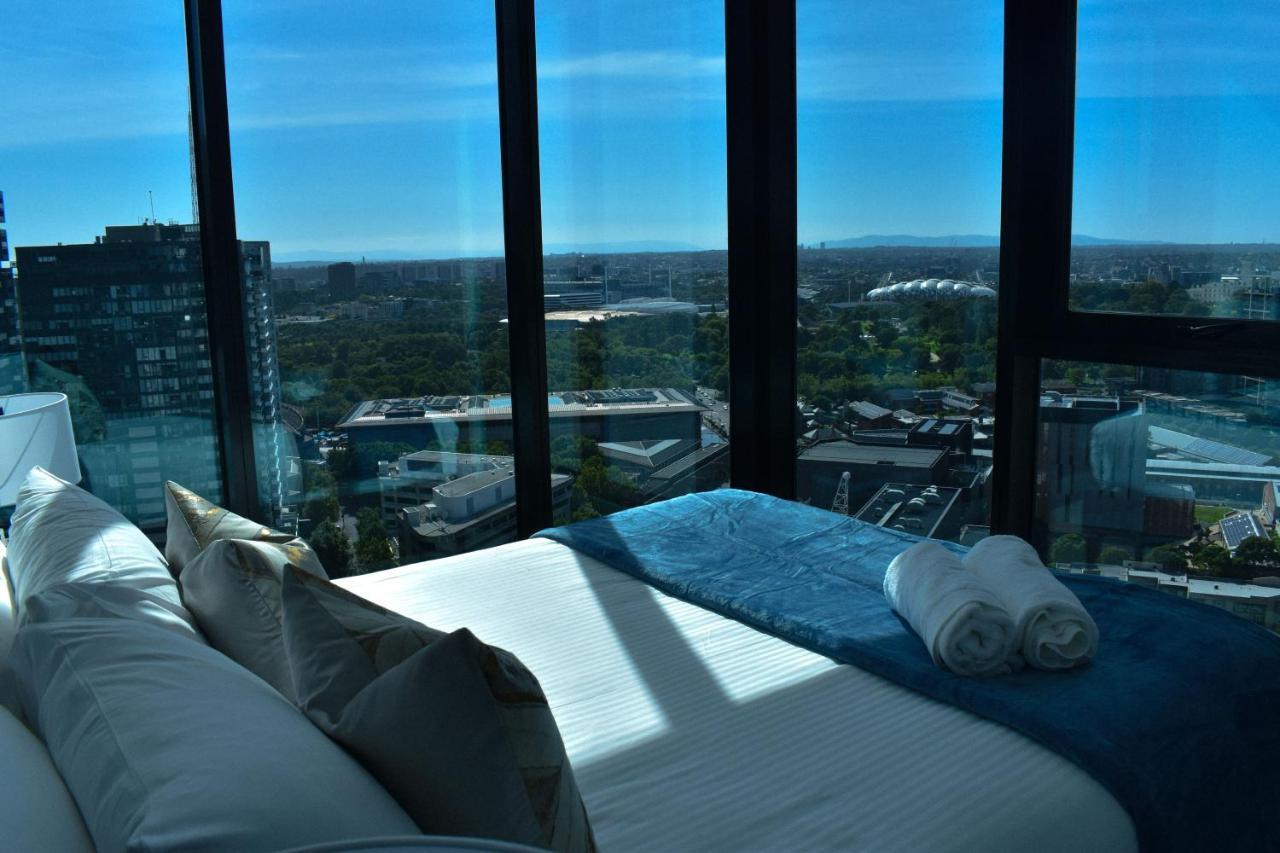Deluxe 3 Bedroom Apartment In Southbank Мелбърн Екстериор снимка