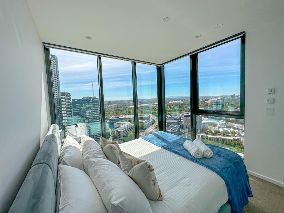 Deluxe 3 Bedroom Apartment In Southbank Мелбърн Екстериор снимка