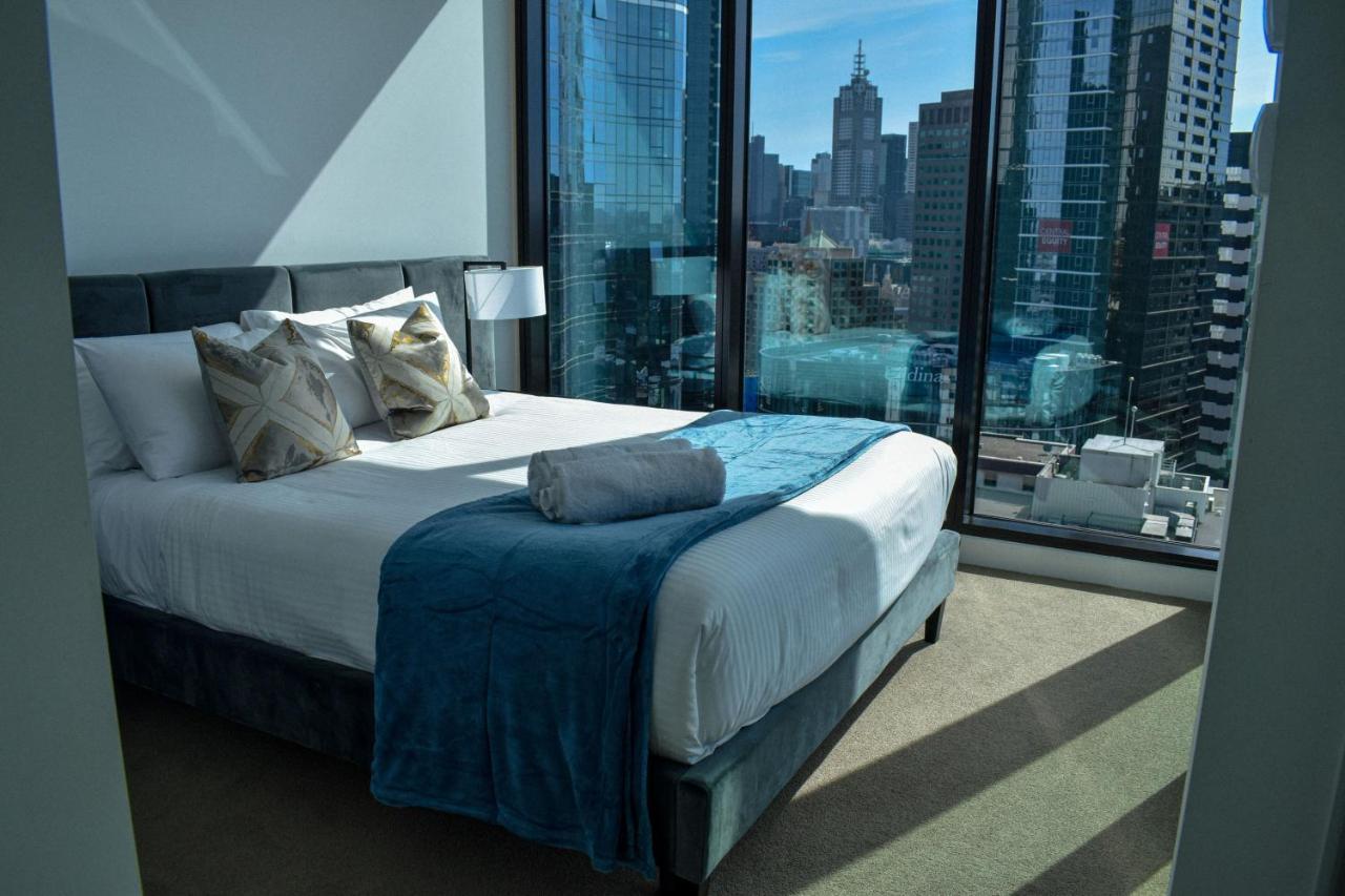 Deluxe 3 Bedroom Apartment In Southbank Мелбърн Екстериор снимка
