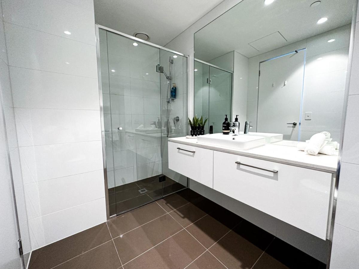 Deluxe 3 Bedroom Apartment In Southbank Мелбърн Екстериор снимка
